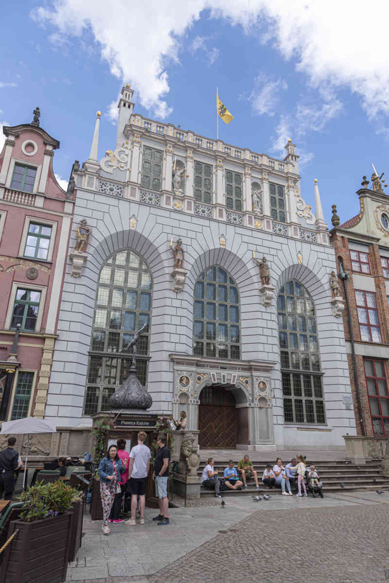 Polonia - Gdansk 025 - Corte de Artus.jpg
